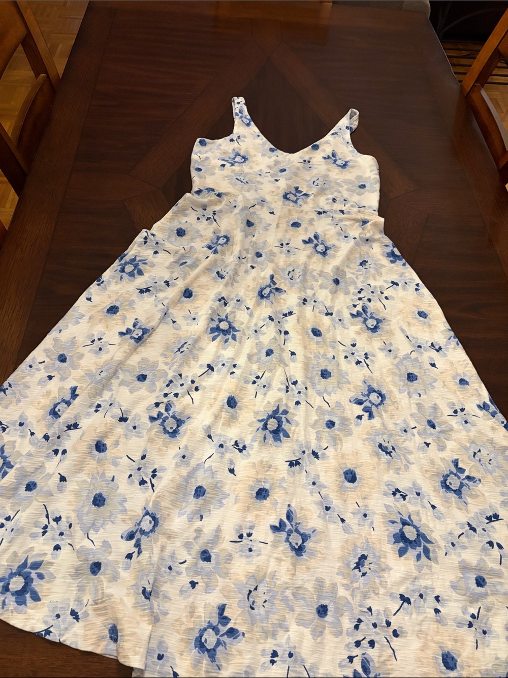 White and Blue Floral Sundress size M